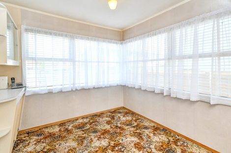 Photo of property in 1 Sterling Avenue, Manurewa East, Auckland, 2102