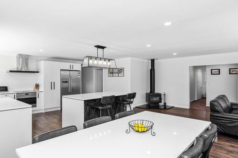 Photo of property in 29 Rutherford Drive, Waikanae Beach, Waikanae, 5036