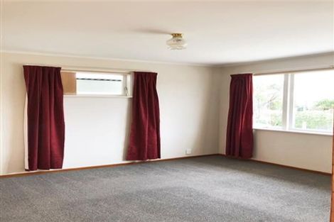 Photo of property in 44 Fairdene Avenue, Henderson, Auckland, 0610