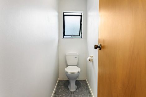 Photo of property in 44 Hale Crescent, Bayview, Auckland, 0629