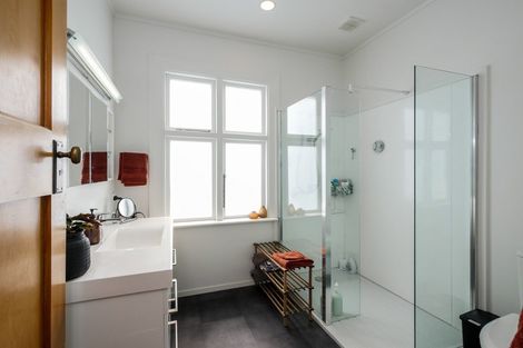 Photo of property in 28 Hunt Street, Andersons Bay, Dunedin, 9013