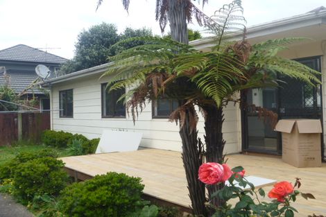 Photo of property in 21c Fort Richard Road, Otahuhu, Auckland, 1062