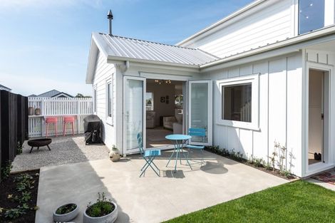 Photo of property in 17 El Patron Lane, Halswell, Christchurch, 8025