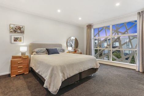 Photo of property in 21 Spotted Dove Road, Hobsonville, Auckland, 0616