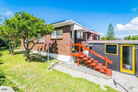 Photo of property in 3/16 Hart Road, Hauraki, Auckland, 0622