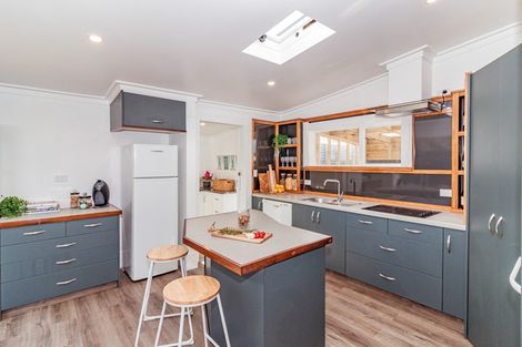 Photo of property in 56 Smithfield Road, Tawhero, Whanganui, 4501