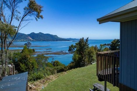 Photo of property in 10 Ruataniwha Drive, Collingwood, 7073