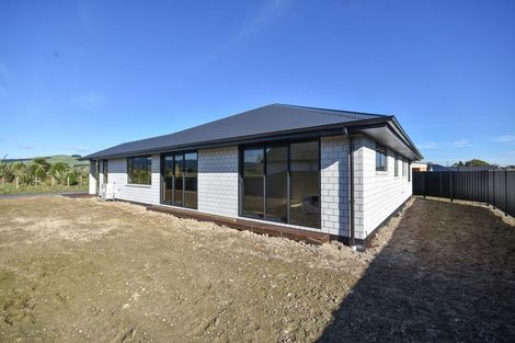 Photo of property in 44 Constitution Avenue, Milton, 9220