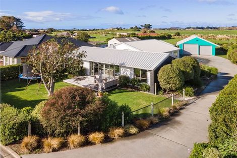 Photo of property in 90b Citrus Avenue, Waihi Beach, 3611