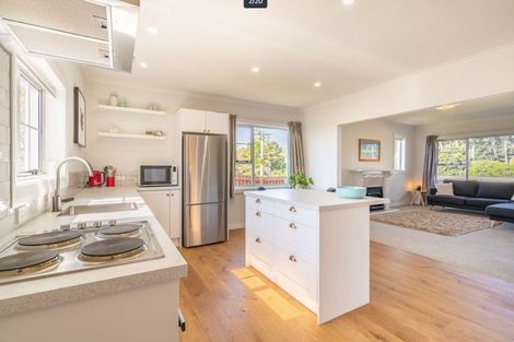 Photo of property in 27 Isadore Road, Saint Clair, Dunedin, 9012