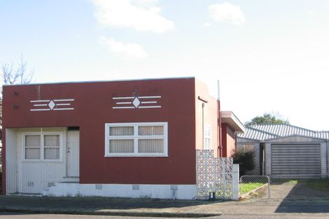 Photo of property in 645 Ferguson Street, Terrace End, Palmerston North, 4410