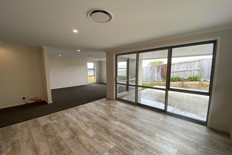 Photo of property in 16 Lily Way, Pyes Pa, Tauranga, 3112