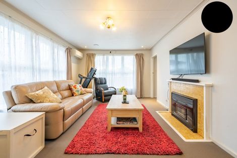 Photo of property in 36 Dyer Street, Epuni, Lower Hutt, 5011