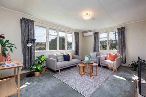 Photo of property in 159 Dimock Street, Titahi Bay, Porirua, 5022