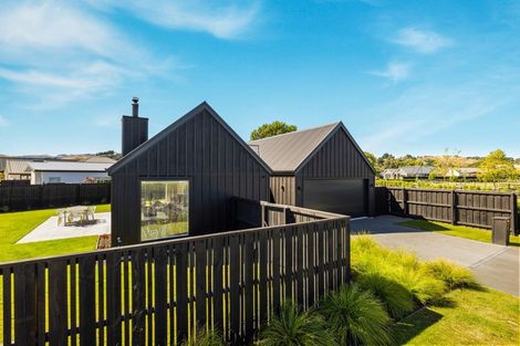 Photo of property in 4 Prospect Place, Western Heights, Hamilton, 3200