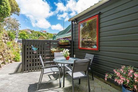 Photo of property in The Triangle, 1/33 Halswater Drive, Churton Park, Wellington, 6037