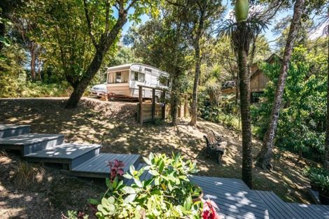 Photo of property in 7 Taraire Street, Ostend, Waiheke Island, 1081