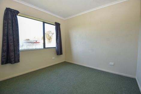 Photo of property in 74 Kent Street, Carterton, 5713