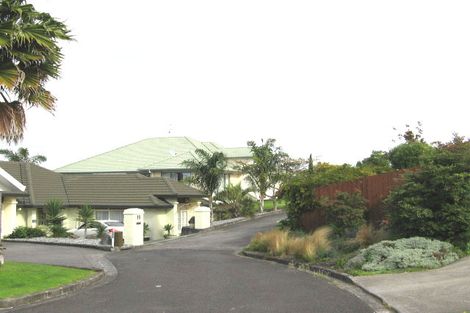 Photo of property in 17 Covina Place, Somerville, Auckland, 2014