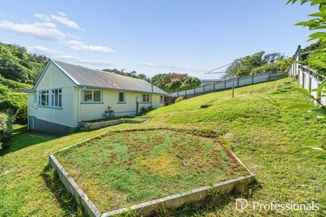 Photo of property in 1 Taku Matenga Grove, Korokoro, Lower Hutt, 5012