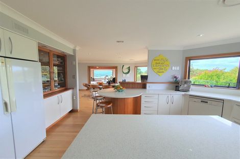 Photo of property in 2 Kauri Drive, Sandspit, Warkworth, 0982