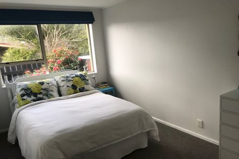 Photo of property in 1/41 Parkvale Road, Karori, Wellington, 6012