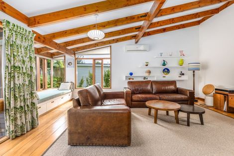 Photo of property in 48 Matai Road, Raumati South, Paraparaumu, 5032