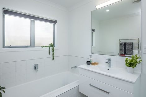 Photo of property in 199a Te Moana Road, Waikanae, 5036