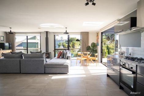 Photo of property in 105 Greenslade Road, Raglan, 3295