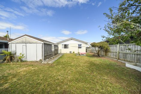 Photo of property in 6 Kea Place, Fitzherbert, Palmerston North, 4410