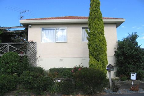 Photo of property in 2/56 Howard Road, Northcote, Auckland, 0627