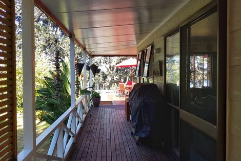 Photo of property in 28 Pohutukawa Drive, Athenree, Katikati, 3177