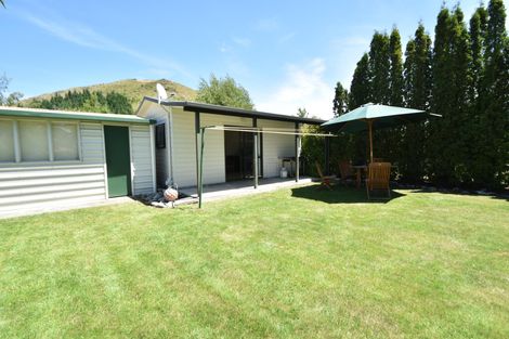 Photo of property in 7 Benmore Place, Omarama, 9412