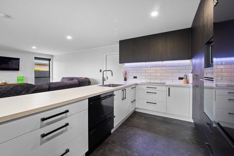 Photo of property in 17 Grove Street, Tinwald, Ashburton, 7700