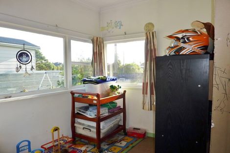 Photo of property in 180 Queen Street, Westport, 7825