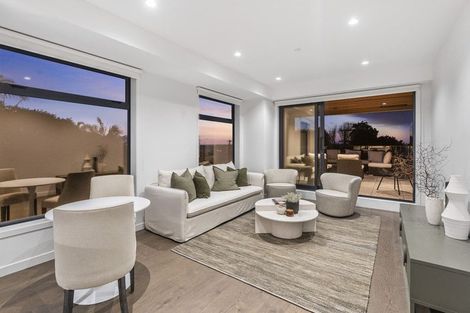 Photo of property in 5/21 Central Avenue, Papatoetoe, Auckland, 2025