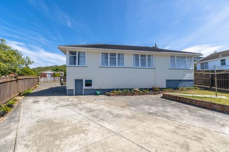 Photo of property in 31 Rangituhi Crescent, Takapuwahia, Porirua, 5022