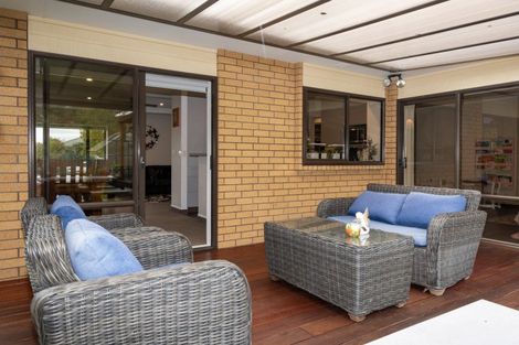 Photo of property in 14 Kingsgate Avenue, Havelock North, 4130