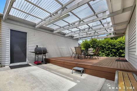 Photo of property in 120 Beaumonts Way, Manurewa, Auckland, 2102