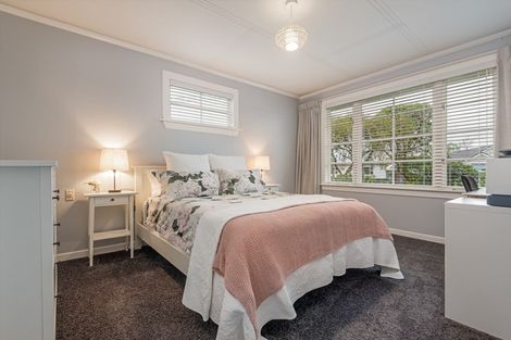 Photo of property in 10 Paterson Street, Pahiatua, 4910