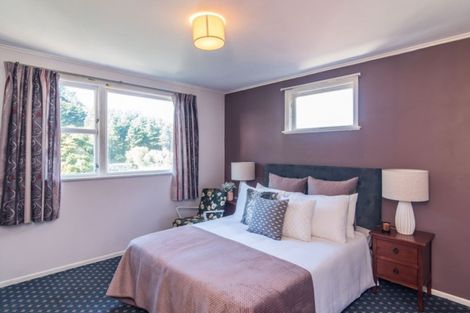 Photo of property in 139 Parkvale Road, Karori, Wellington, 6012