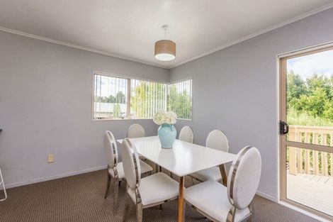 Photo of property in 2/78 Carlisle Road, Browns Bay, Auckland, 0632