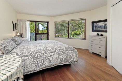 Photo of property in 6 La Trobe Track, Karekare, Auckland, 0772