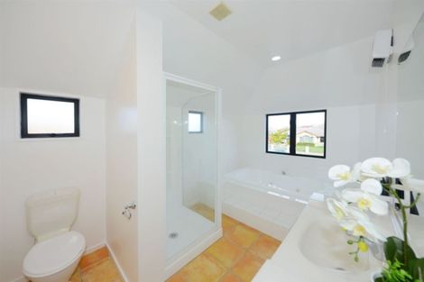 Photo of property in 93a Broadhaven Avenue, Parklands, Christchurch, 8083