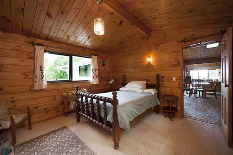 Photo of property in 419 Manawaora Road, Parekura Bay, Russell, 0184