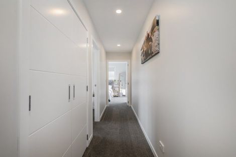 Photo of property in 7 Ronomor Place, Whitianga, 3510