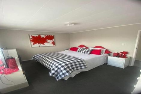 Photo of property in 135a Clevedon Road, Papakura, 2110