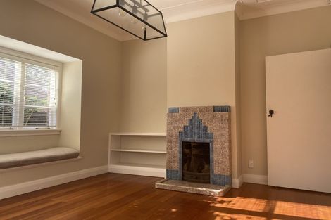 Photo of property in 7 Otahuri Crescent, Greenlane, Auckland, 1051