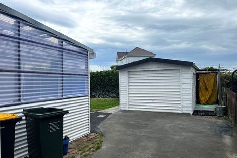 Photo of property in 92 Queens Drive, Saint Kilda, Dunedin, 9012