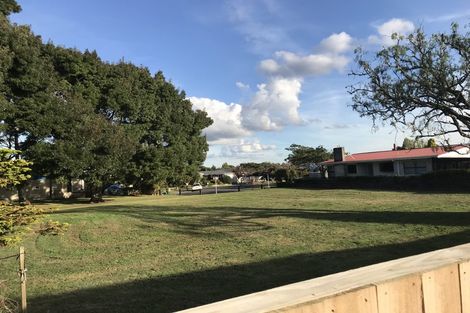 Photo of property in 4/5 Mahana Road, Saint Andrews, Hamilton, 3200